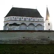 L'Église fortifiée de Cloaşterf.