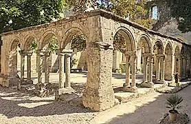 Le cloître des Cordeliers.