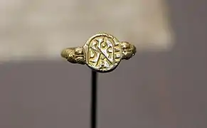 Bague de Radegonde, épousée en 538.