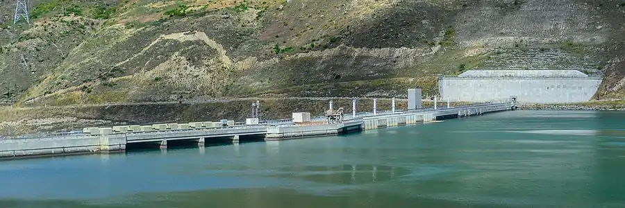 Clyde Dam, barrage dans l'Otago.