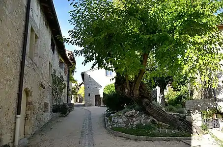 Place du village.