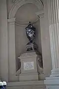 Son coeur en la chapelle st-Augustin, actuellement tombe de Hubert Lyautey, hôtel des Invalides.