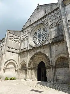 Image illustrative de l’article Église Saint-Léger de Cognac
