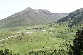 Vue du col de Puymorens, depuis le sud.