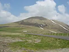 Le col au pied du puy de l'Angle.