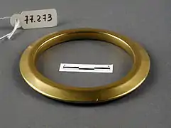 Bracelet en or (âge du bronze)