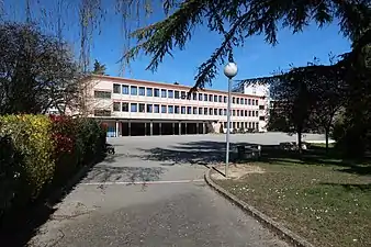 Collège Anatole-France.