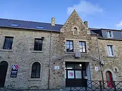 Collège Sainte-Ursule (rue Verderel).