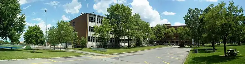 Vue panoramique du collège de Bois-de-Boulogne