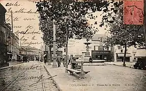 L'ancienne place de la Mairie.