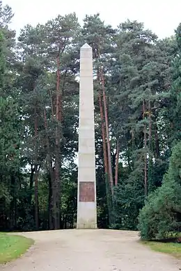 La colonne des Trente.