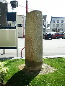 Colonne itinéraire de Maël-Carhaix (face nord).