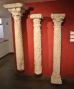 Les trois types de colonnes de l'ancienne église de la Daurade