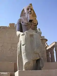 Restitution numérique du colosse de Ramsès II