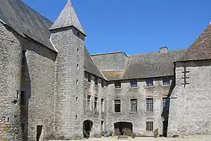 Commanderie hospitalière de Lavaufranche (XIIe siècle). Guy de Blanchefort en a été commandeur.