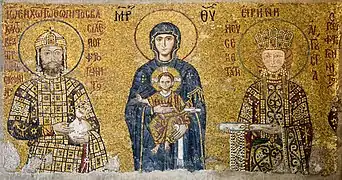 La Vierge Marie entourée de Jean II Comnène et d'Irène de Hongrie (basilique Sainte-Sophie, XIIe siècle)