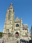 Église Saint-Jacques.