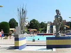 Complexe aquatique ludique des Jardins de l’Étang à Noidans-le-Ferroux.