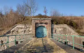photographie montrant l'entrée du fort du Salbert