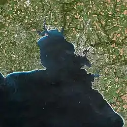 Image satellite de la Baie de La Forêt-Fouesnant.