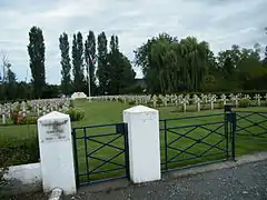 Entrée de la nécropole militaire française.