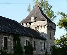 Le donjon du château de Condat.
