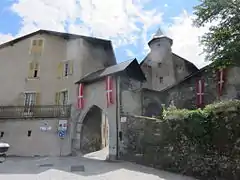 Porte de Savoie, et tour Ramus.