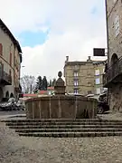 Fontaine du Melon (vue 2).