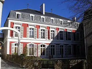 Maison Planté, côté cour.