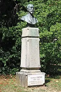 Monument à Léopold Constans (1909), Millau.