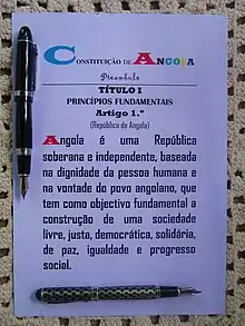 Description de l'image Constituição de Angola de 2010.jpg.