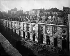 Construction de l'ancienne faculté en 1883 (vue de l'arrière du bâtiment).