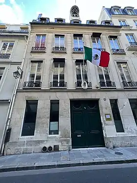 Consulat général à Paris.