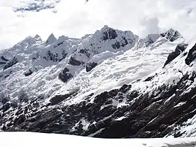 Vue du sommet sud du Contrahierbas.