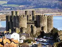 Vue aérienne du château de Conwy