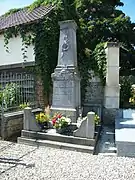 Monument aux morts.