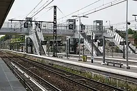 Vue générale de la passerelle.