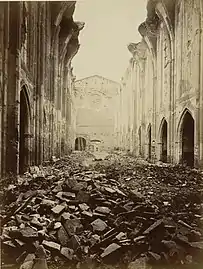 La nef de l'église, par Eugène Delon (1871, Archives municipales).