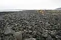 Cordon de blocs de tempêtes sur la côte sud de l'Islande.