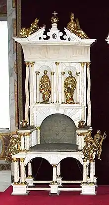 Le « trône de licorne » des rois de Danemark, utilisé pour les couronnements royaux de 1671 à 1840.