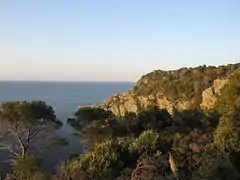 Soleil levant sur la côte sud de Porquerolles