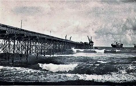 Wharf de Cotonou vers 1910.