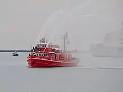 Bateau-pompe Edward M. Cotter, dans le port de Buffalo (New York)