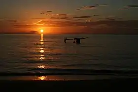 Coucher de soleil depuis la plage Robinson (Bouéni).