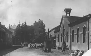 Cour de l'usine - Vue nord.