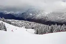 Vue du village du Praz.