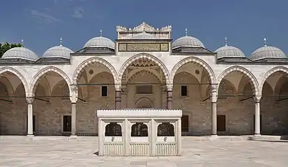 Cour de la mosquée Süleymaniye