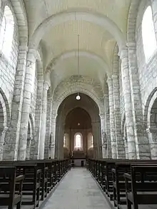 La nef de l'église