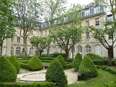 Cour intérieure de la Résidence du Panthéon