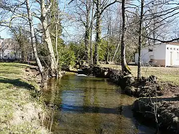 La Couze en limites de Larche et La Feuillade.